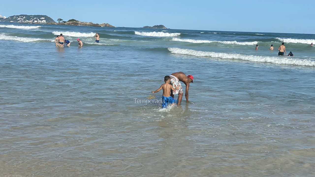 Apartment for vacation rental in Guarujá (Pitangueiras)