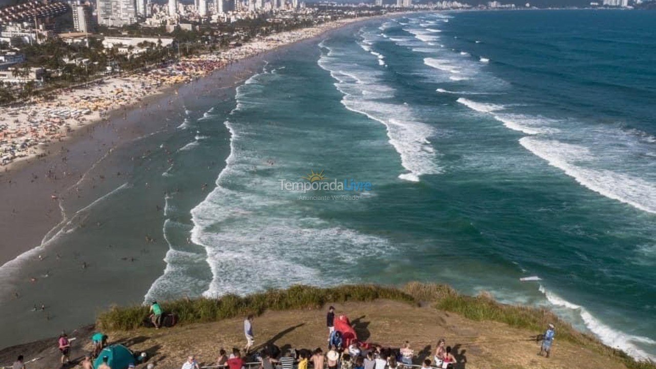 Apartment for vacation rental in Guarujá (Pitangueiras)