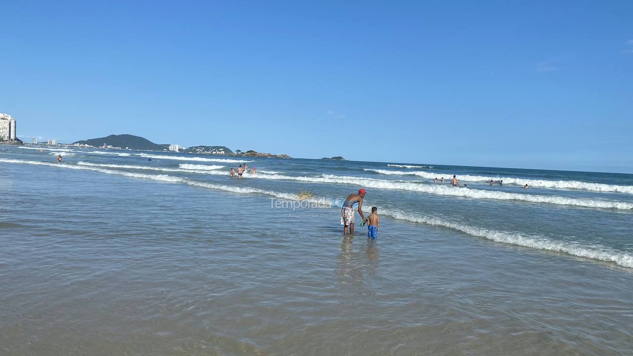 Apartment for vacation rental in Guarujá (Pitangueiras)