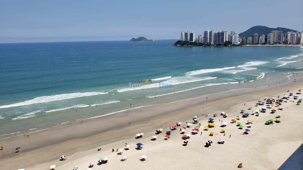Apartment for vacation rental in Guarujá (Pitangueiras)