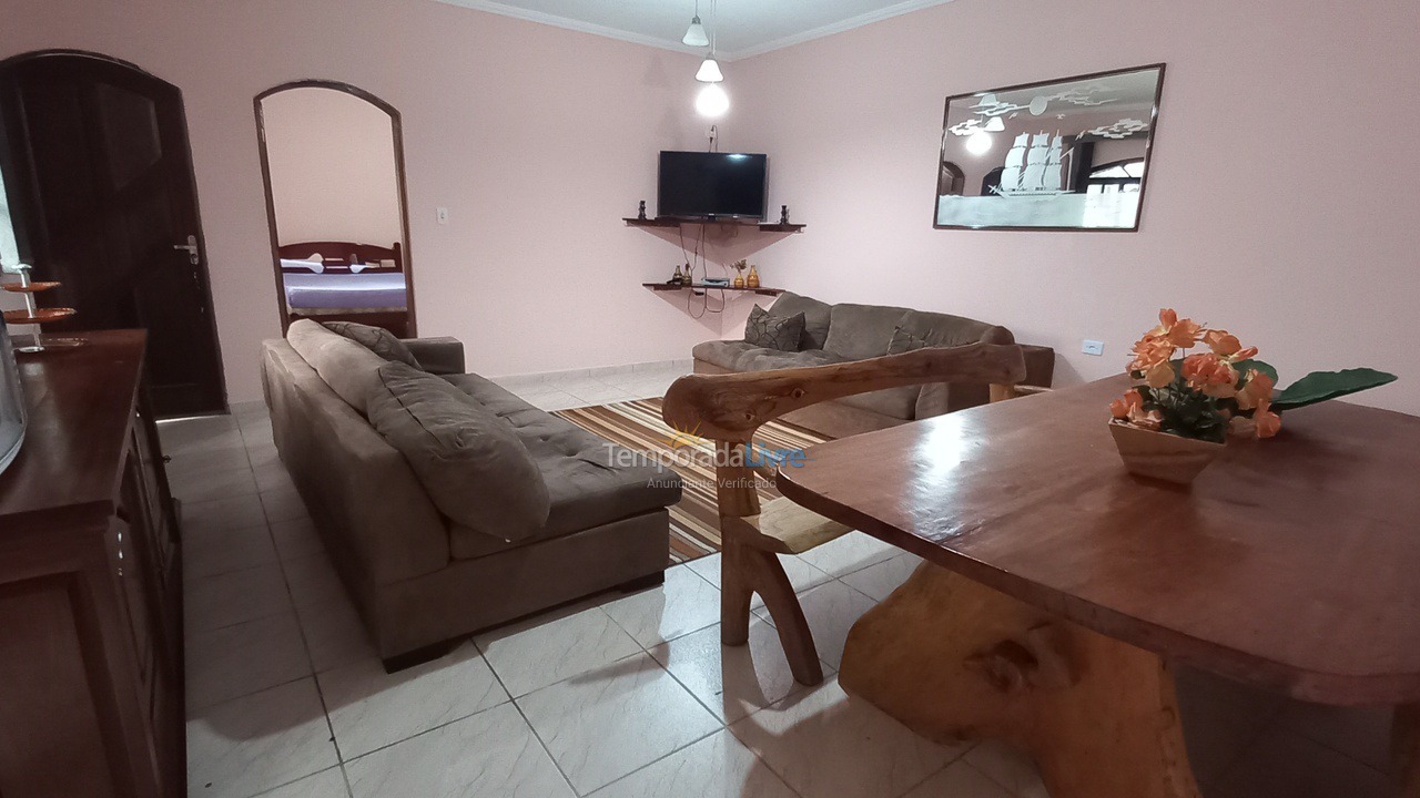 Granja para alquiler de vacaciones em Guararema (Parque Agrinco)