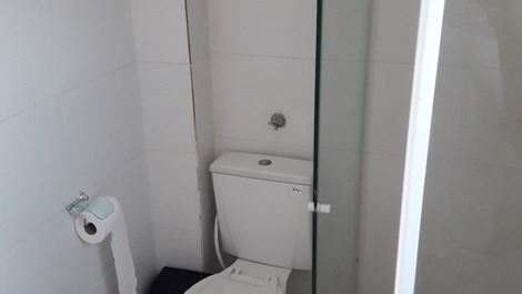 Departamento de 1 dormitorio, amplio, ventilado, piso alto