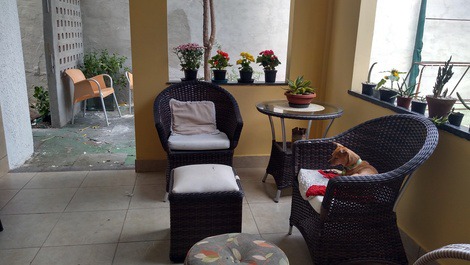 HOSPEDARIA CASA DA FLOR, tranquilidade e segurança