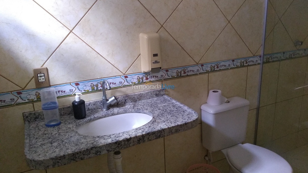 Casa para aluguel de temporada em Fortaleza (Cidade dos Funcionários)