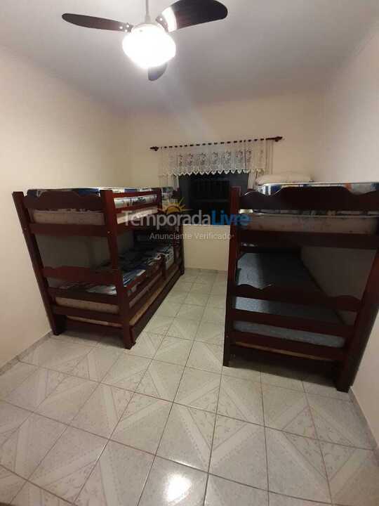 House for vacation rental in Peruíbe (Parque Turistico)