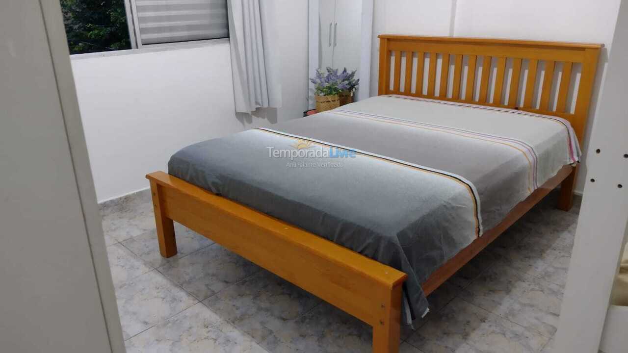 Apartamento para aluguel de temporada em Praia Grande (Guilhermina)