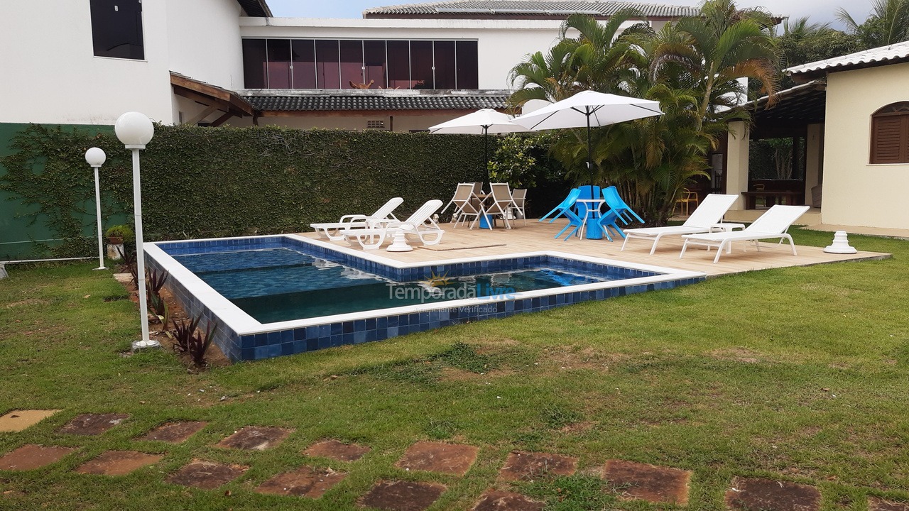 Casa para aluguel de temporada em Camaçari (Praia de Guarajuba)