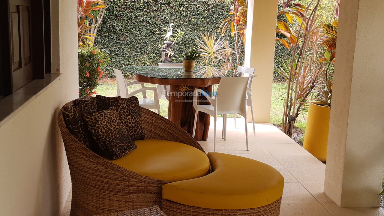 Casa para aluguel de temporada em Camaçari (Praia de Guarajuba)
