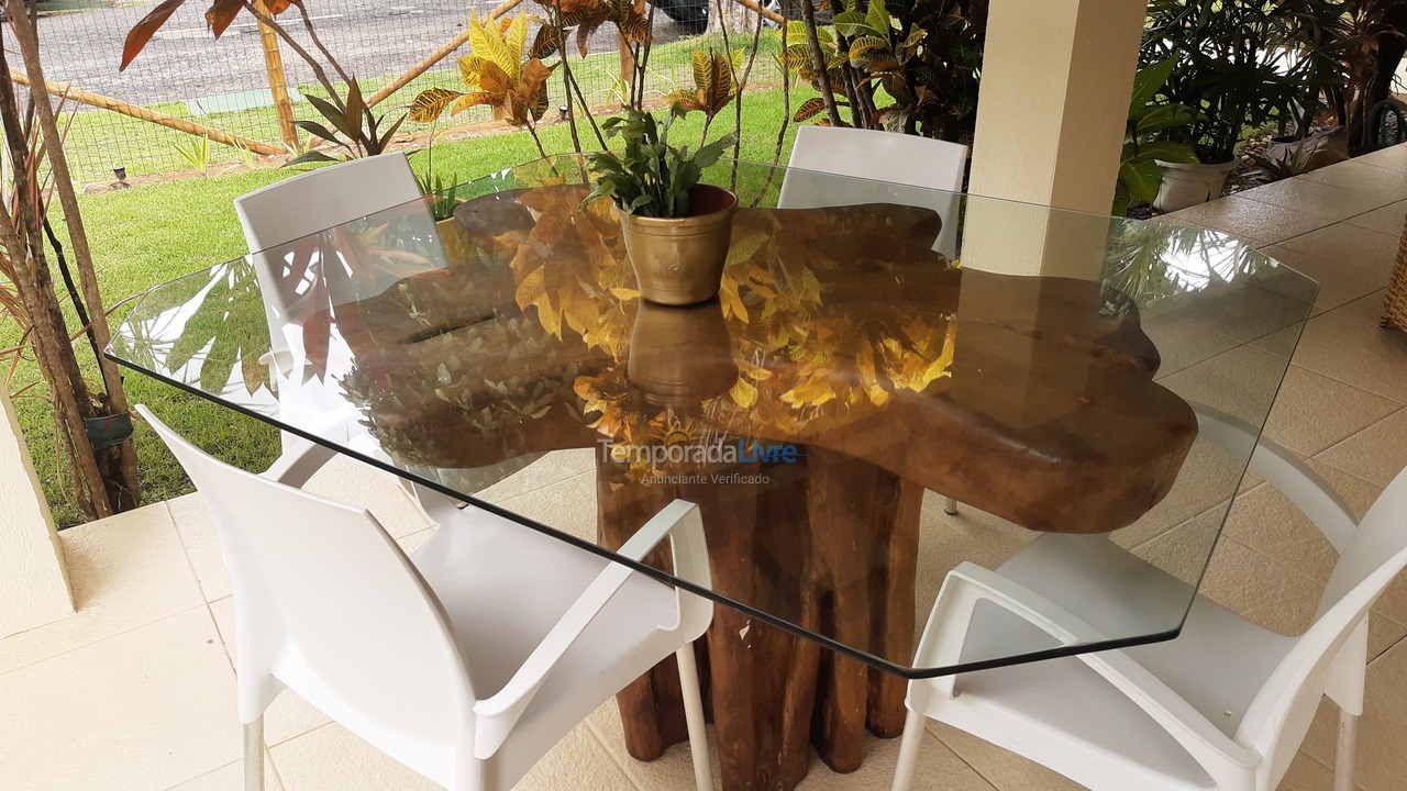 Casa para aluguel de temporada em Camaçari (Praia de Guarajuba)