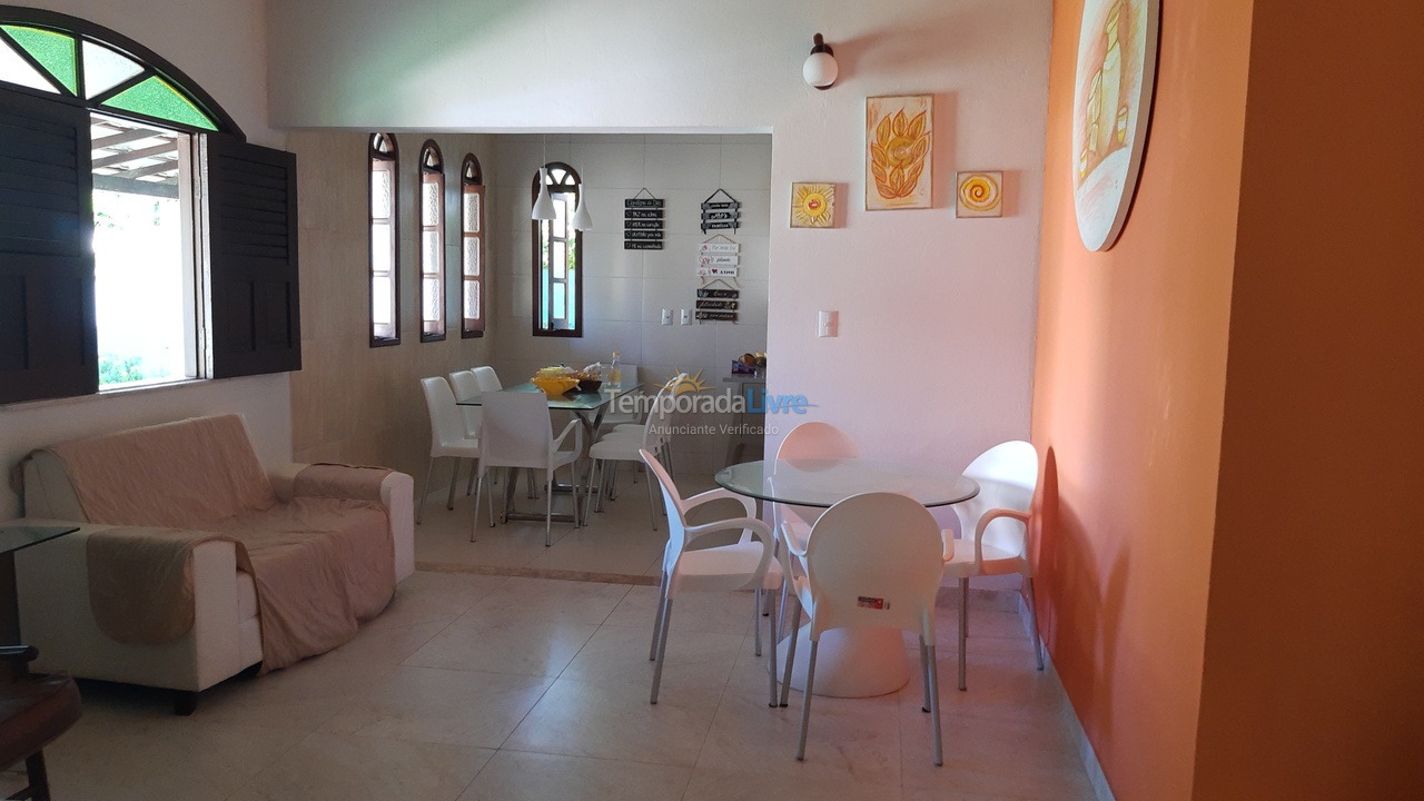 Casa para aluguel de temporada em Camaçari (Praia de Guarajuba)