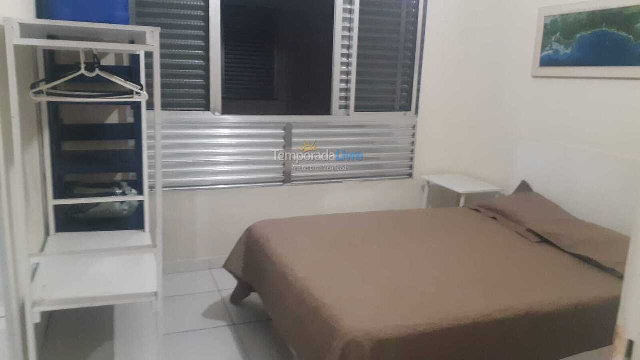 Apartamento para aluguel de temporada em Praia Grande (Vila Guilhermina)