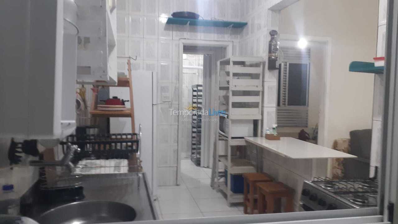 Apartamento para aluguel de temporada em Praia Grande (Vila Guilhermina)