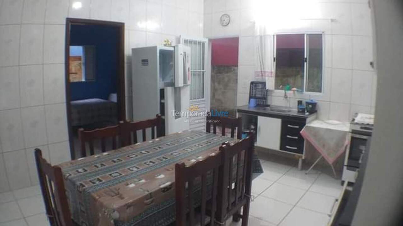 Casa para alquiler de vacaciones em Ubatuba (Lagoinha)