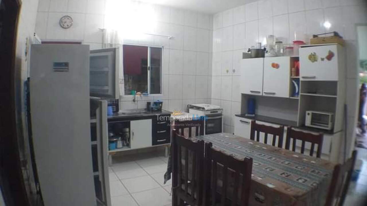 Casa para alquiler de vacaciones em Ubatuba (Lagoinha)