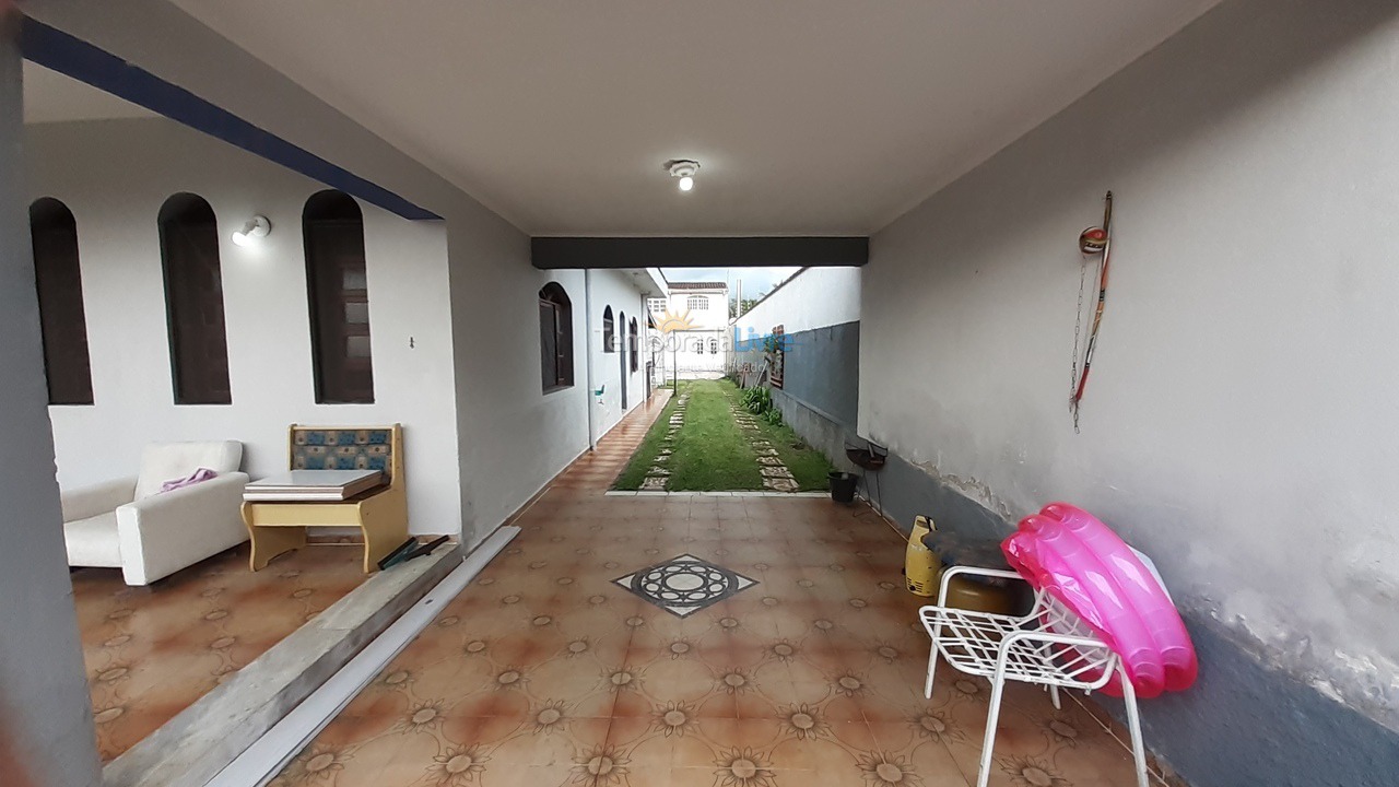 Casa para alquiler de vacaciones em Caraguatatuba (Porto Novo)