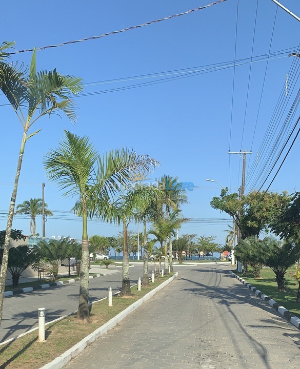 Casa para aluguel de temporada em Caraguatatuba (Massaguaçu)