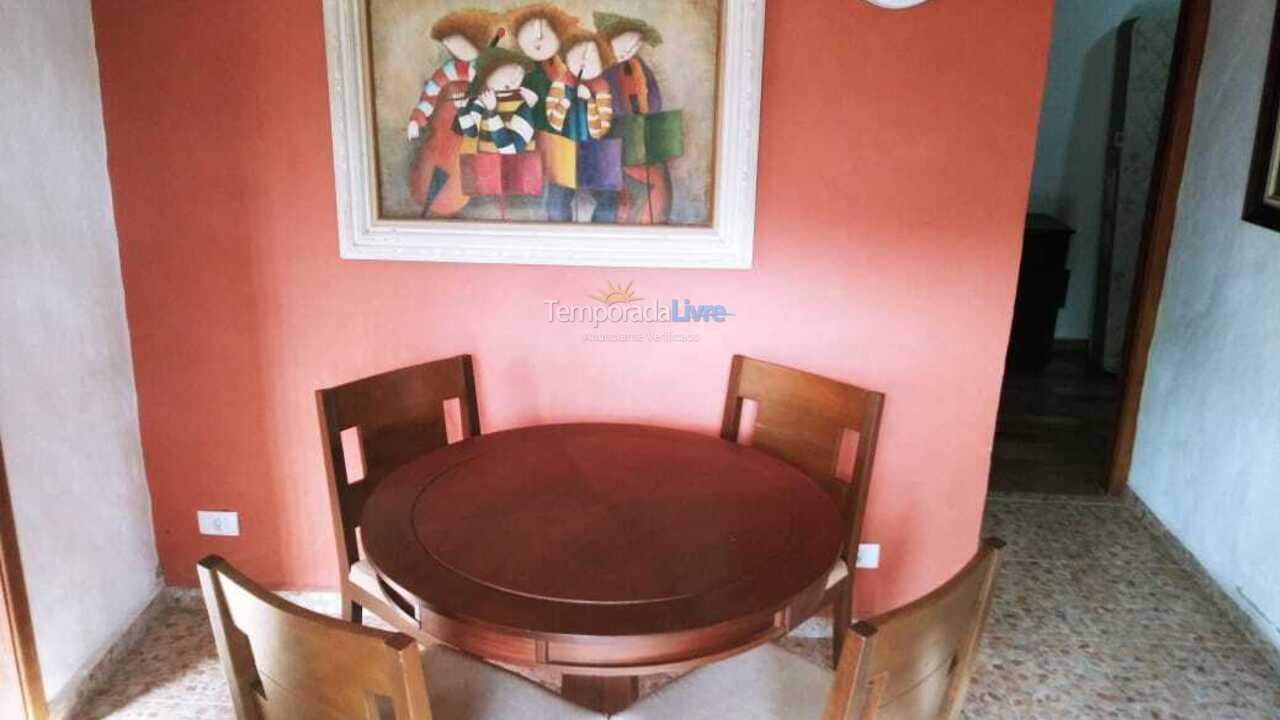 Casa para alquiler de vacaciones em Ubatuba (Santa Rita)