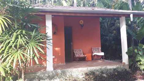 Casa frente al mar, dentro de un condominio