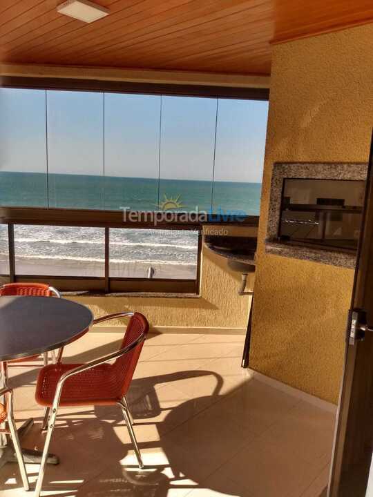 Apartment for vacation rental in Itapema (Meia Praia)