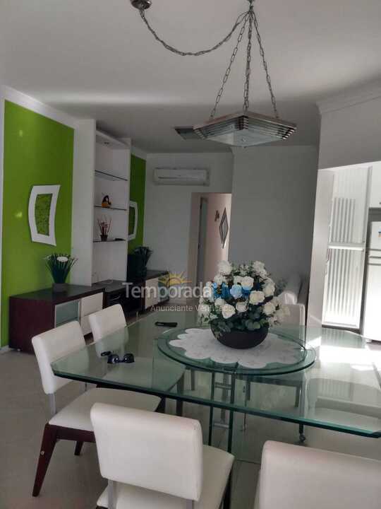 Apartment for vacation rental in Itapema (Meia Praia)