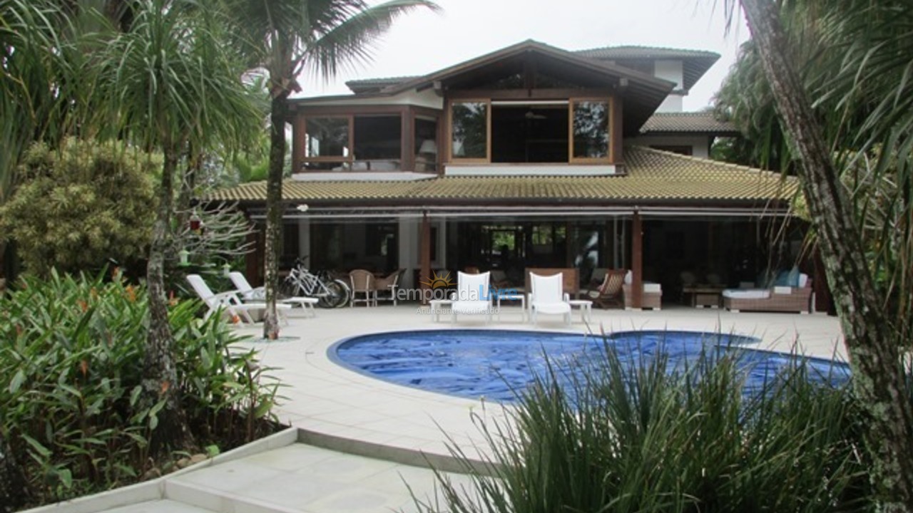 Casa para aluguel de temporada em São Sebastião (Praia da Baleia)