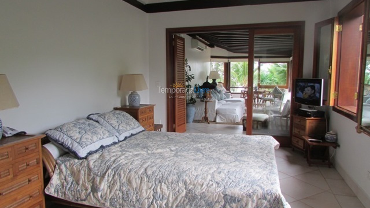 Casa para aluguel de temporada em São Sebastião (Praia da Baleia)