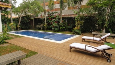 HIGH STANDARD LEASE PRAIA DA BALEIA