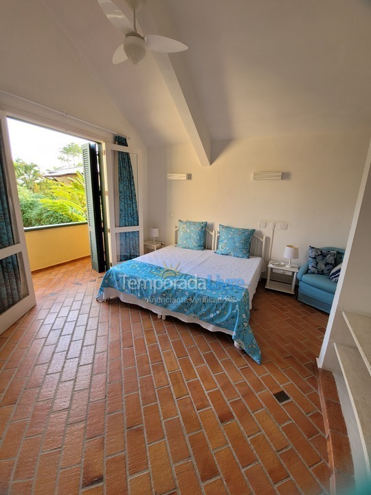 Casa para alquiler de vacaciones em São Sebastião (Praia da Baleia)