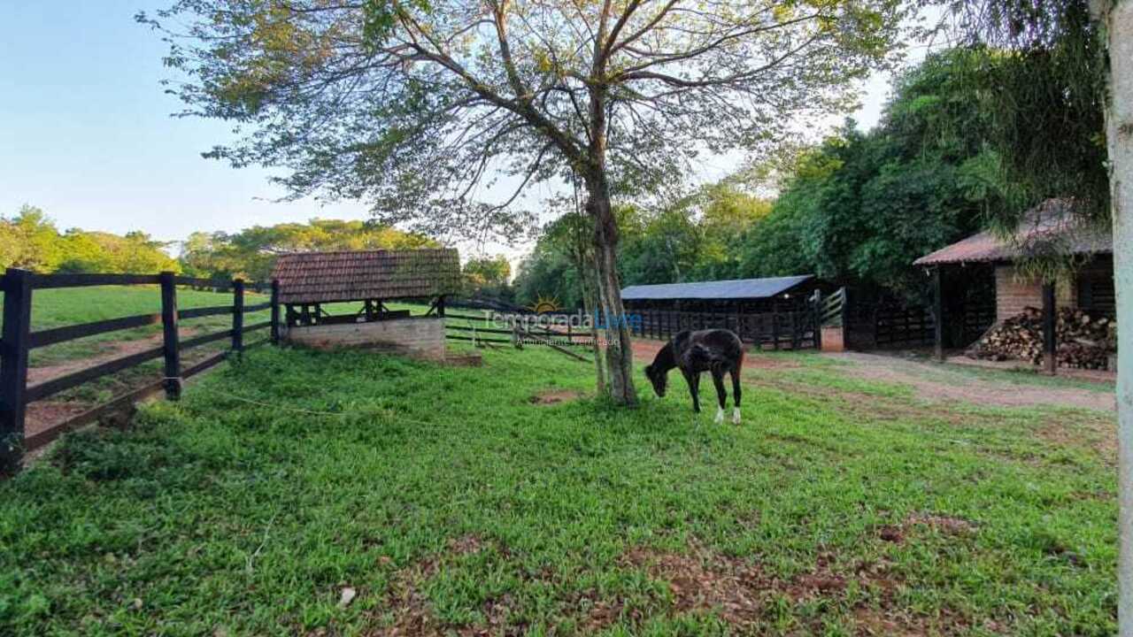 Chácara / sítio para aluguel de temporada em Glorinha (Passo da Taquara)