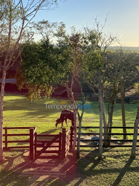 Chácara / sítio para aluguel de temporada em Glorinha (Passo da Taquara)