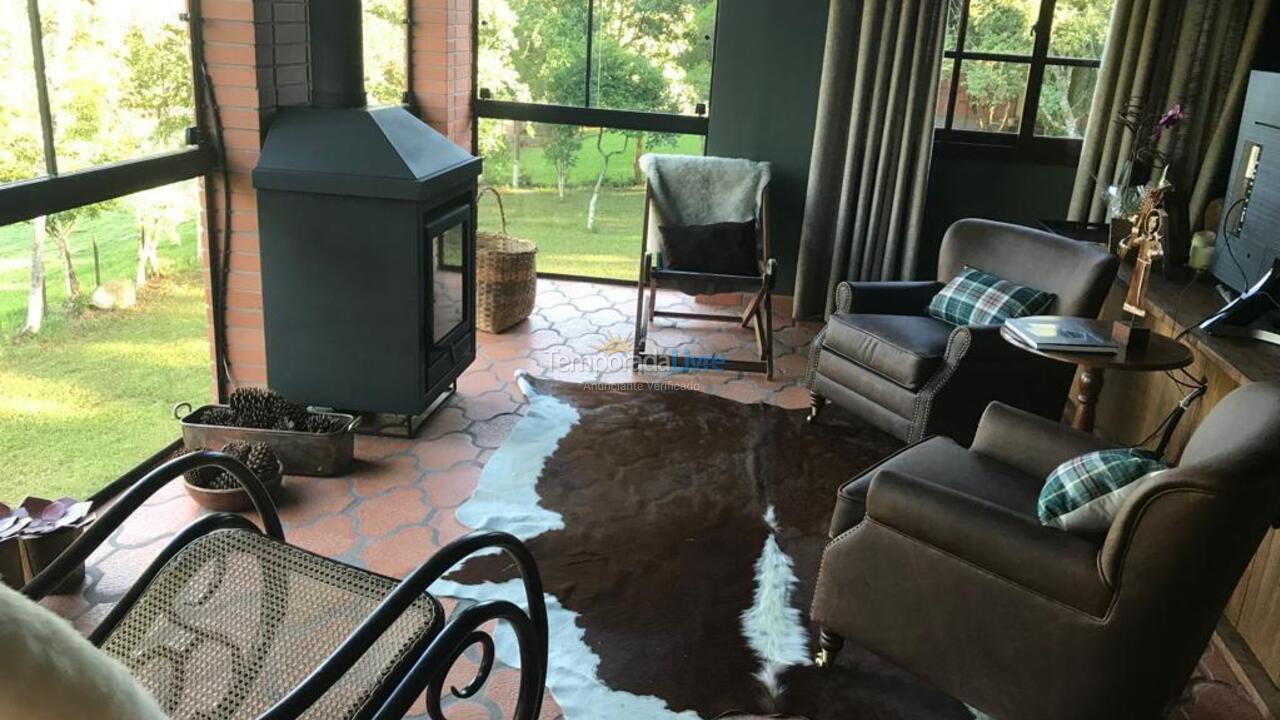Chácara / sítio para aluguel de temporada em Glorinha (Passo da Taquara)
