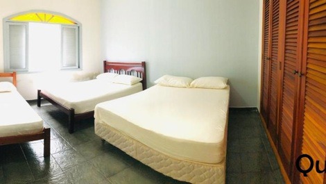 CASA SUPER CÓMODA Y VENTILADA, PISCINA con HIDROMASAJE