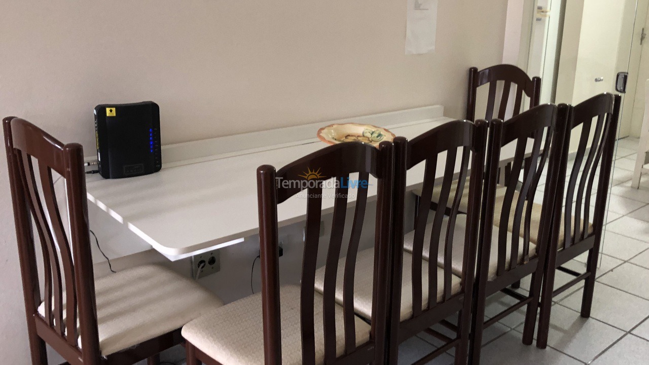 Apartment for vacation rental in Guarujá (Enseada)