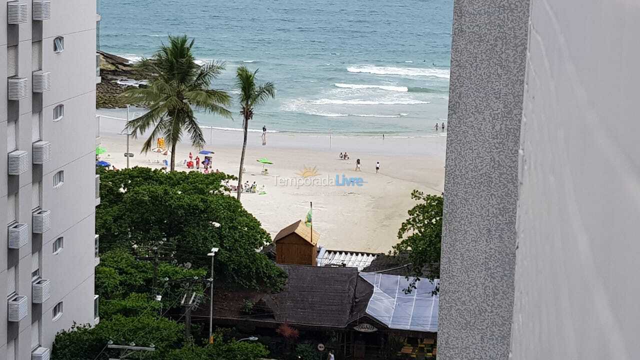 Apartamento para aluguel de temporada em Guarujá (Pitangueiras)