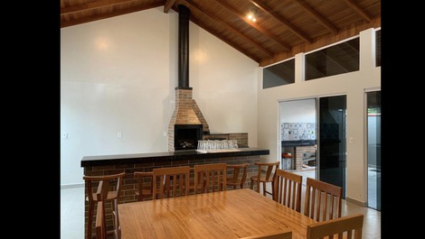 Ótima Casa em Canto Grande, Bombinhas