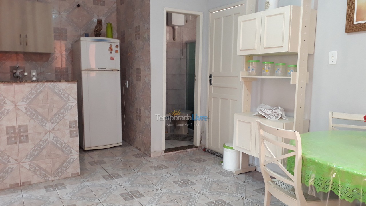 Casa para aluguel de temporada em Arraial do Cabo (Monte Alto Praia da Mssambaba)