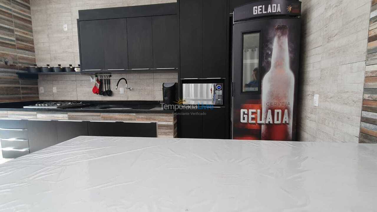 Casa para alquiler de vacaciones em São Francisco do Sul (Prainha)