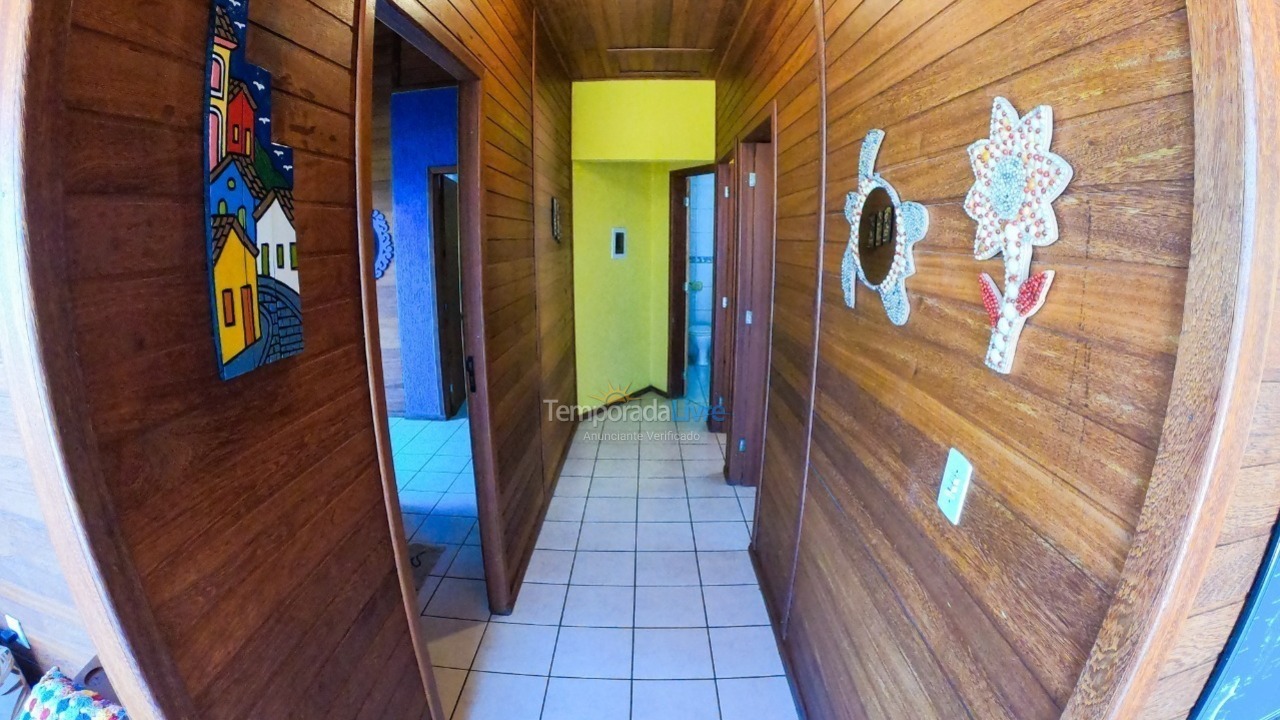 Casa para aluguel de temporada em Garopaba (Praia da Gamboa)