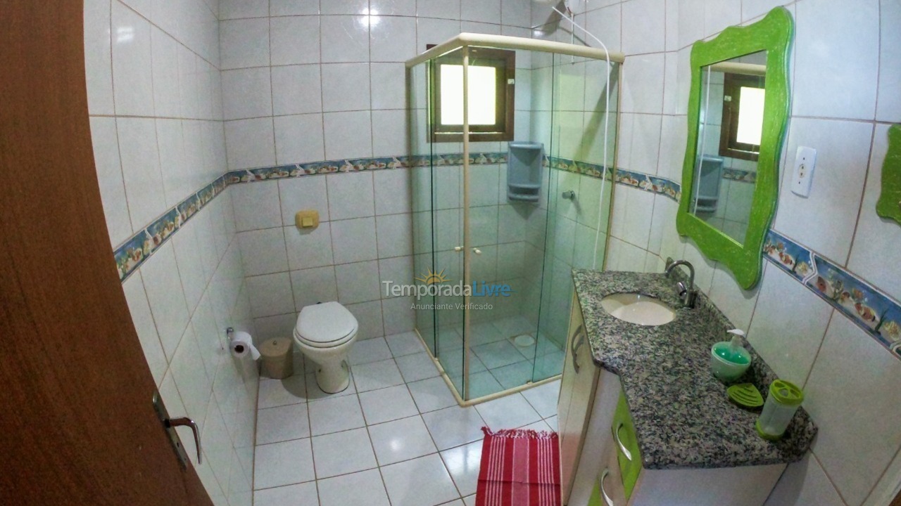 Casa para aluguel de temporada em Garopaba (Praia da Gamboa)