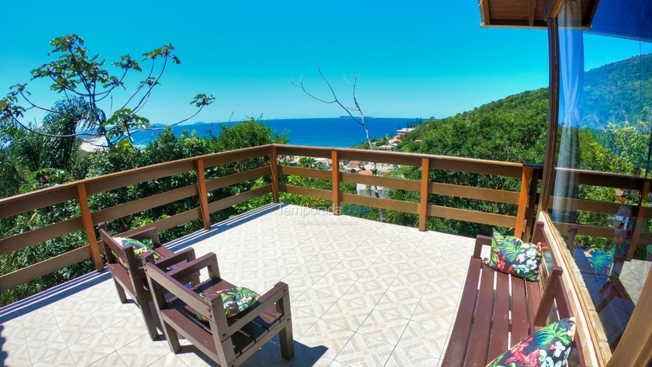 Casa para aluguel de temporada em Garopaba (Praia da Gamboa)