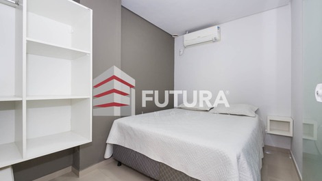 TRIPLEX PARA ARRENDAMIENTO DE TEMPORADA MARISCAL/BOMBINHAS-SC (LA002EF)