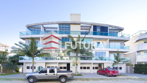 TRIPLEX PARA ARRENDAMIENTO DE TEMPORADA MARISCAL/BOMBINHAS-SC (LA002EF)