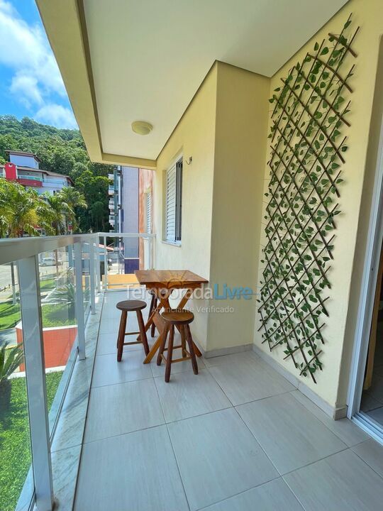 Apartment for vacation rental in Ubatuba (Praia Grande)