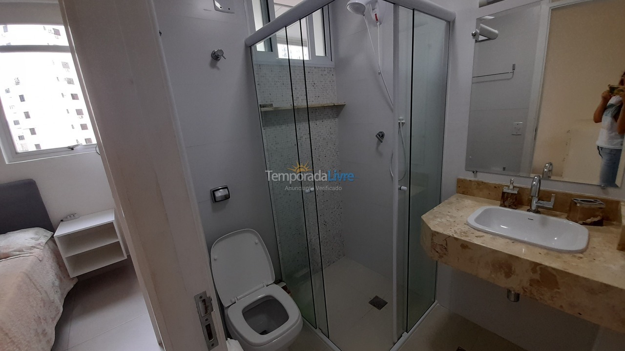 Apartamento para alquiler de vacaciones em Guarujá (Pitangueiras)