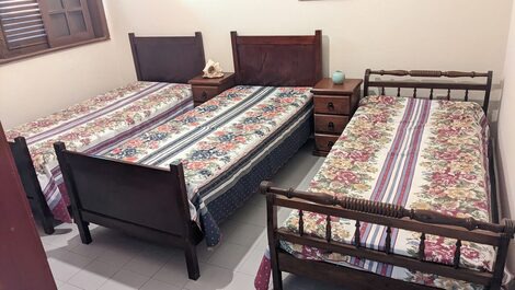 Quarto 3 camas solteiro