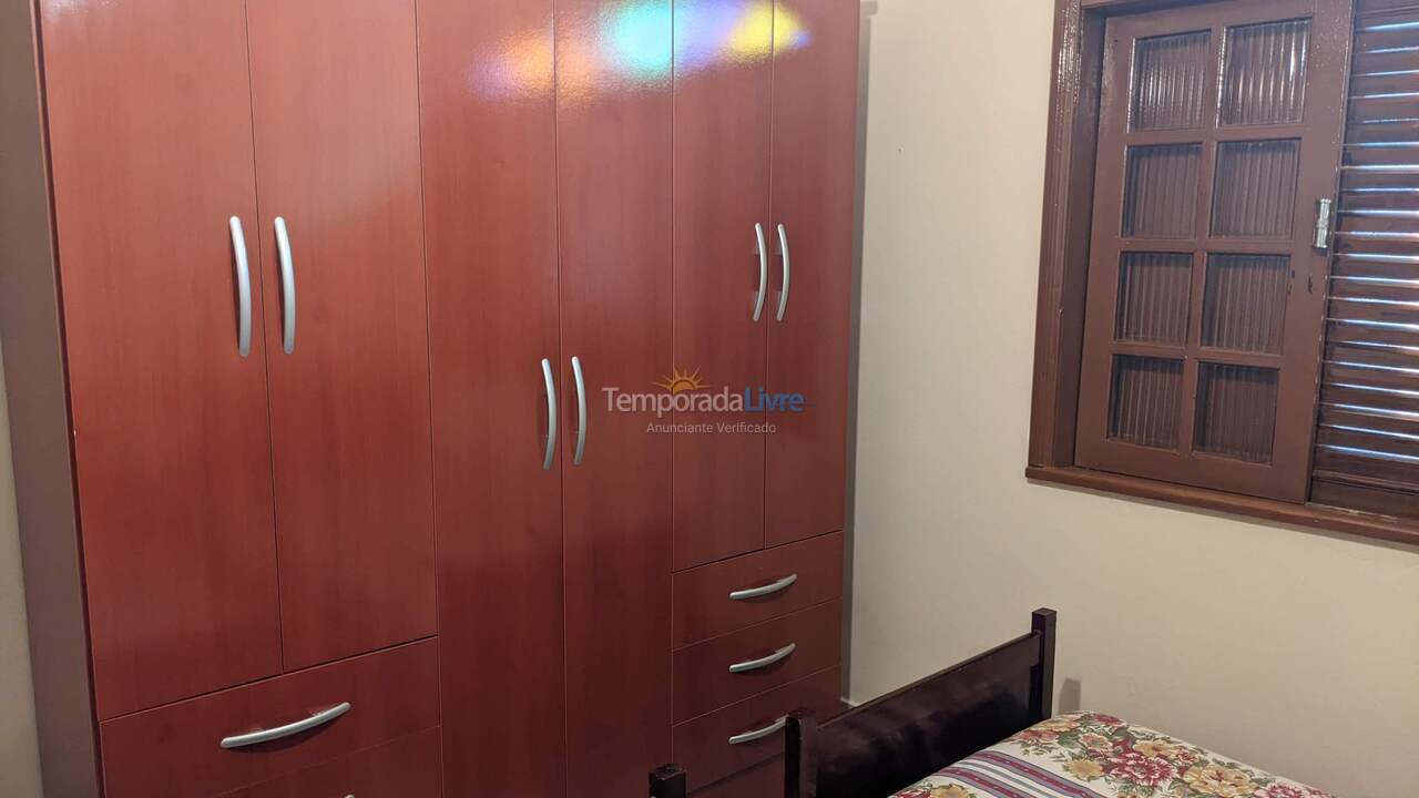 Casa para alquiler de vacaciones em São Pedro da Aldeia (Praia Linda)