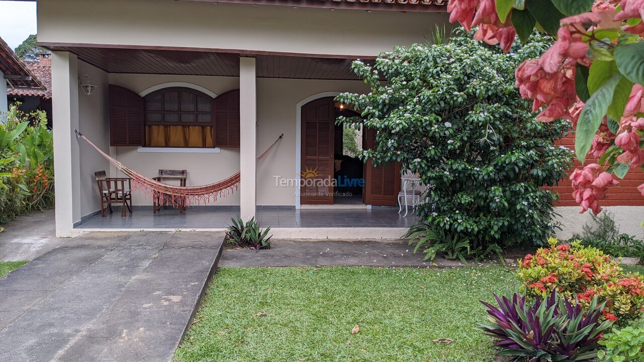 Casa para alquiler de vacaciones em São Pedro da Aldeia (Praia Linda)