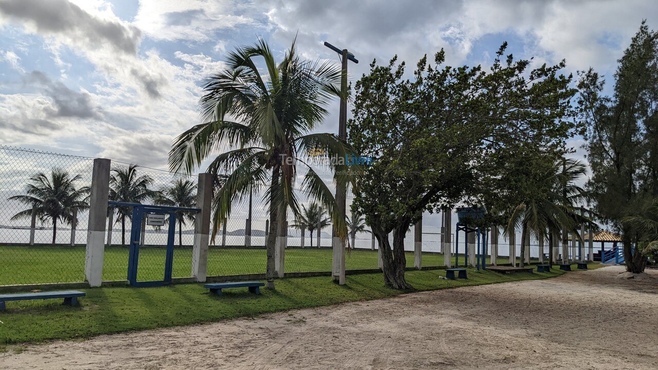 Casa para alquiler de vacaciones em São Pedro da Aldeia (Praia Linda)
