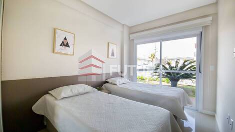 APARTAMENTO CON JARDÍN EN ALQUILER DE TEMPORADA MARISCAL/BOMBINHAS LA008F