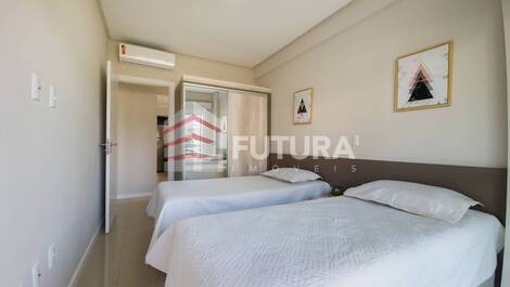 APARTAMENTO CON JARDÍN EN ALQUILER DE TEMPORADA MARISCAL/BOMBINHAS LA008F